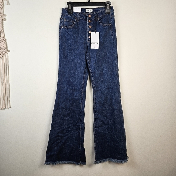 C'EST TOI Mid Rise Button Down Wide Flare Jeans Size 9/28 NWT - Picture 1 of 6